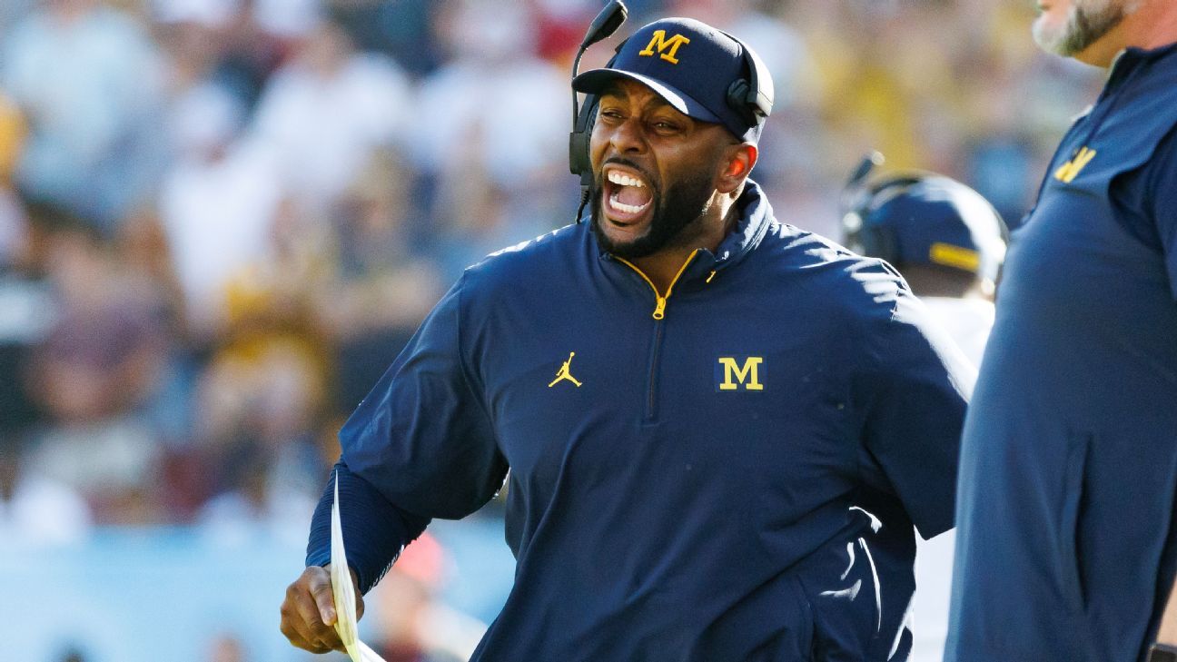 滕哈赫在阿 滕哈赫在阿