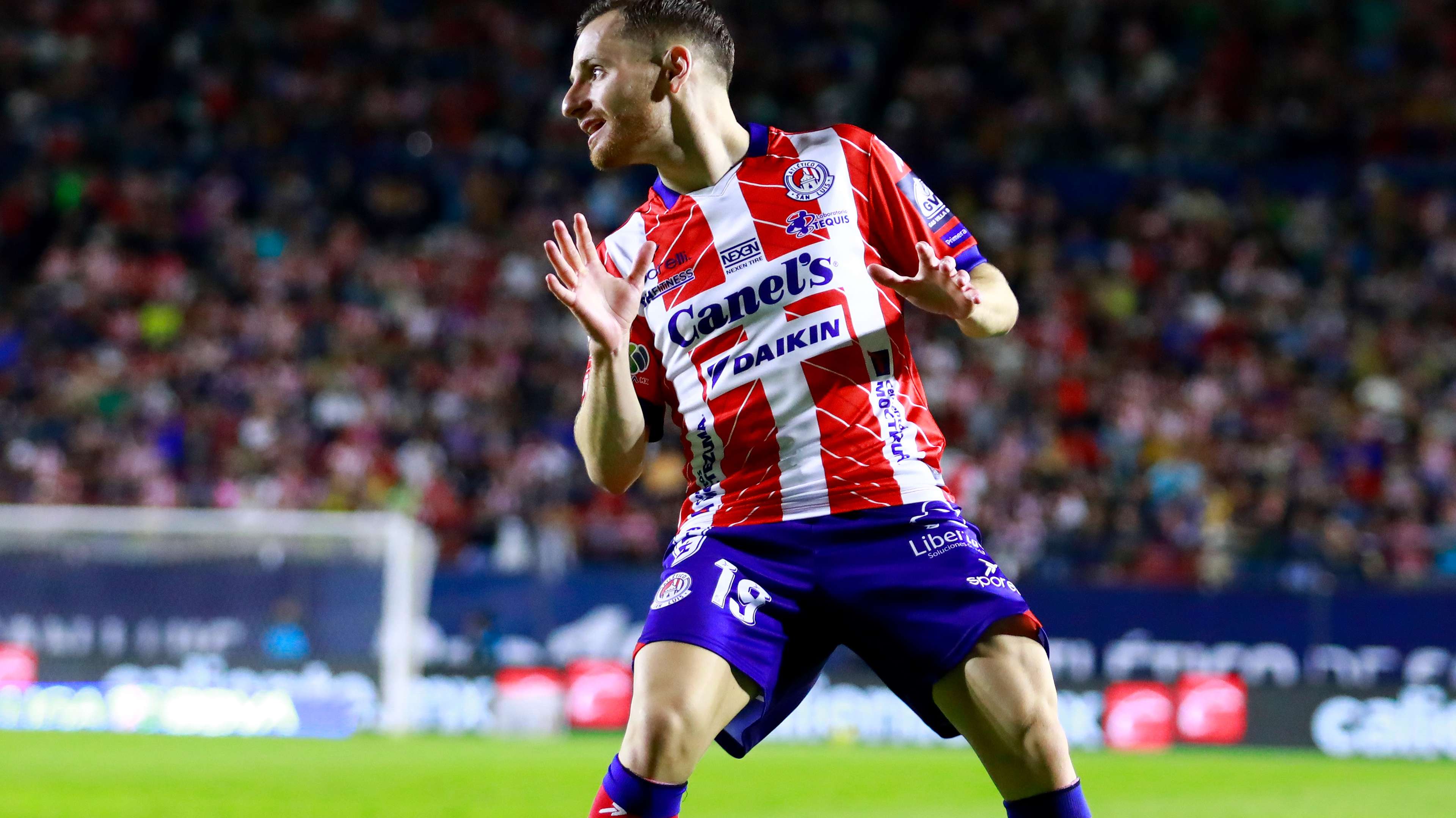 对手后防线 对手后防线